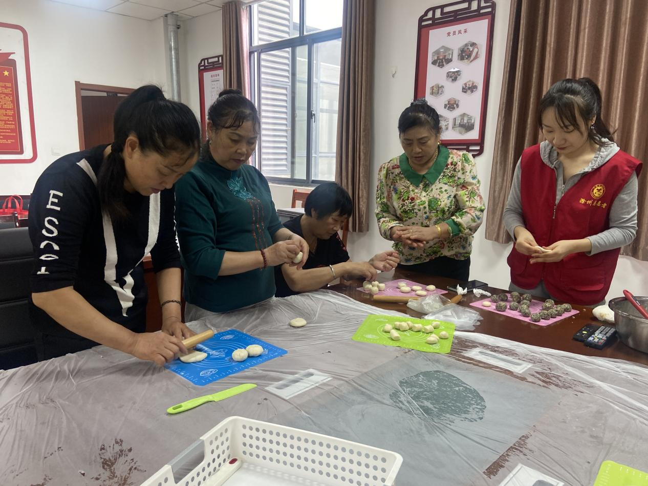 滁阳街道沿河社区开展“福伴中秋圆，乐满社区情——2023年‘我们的节日·中秋’”主题活动.png