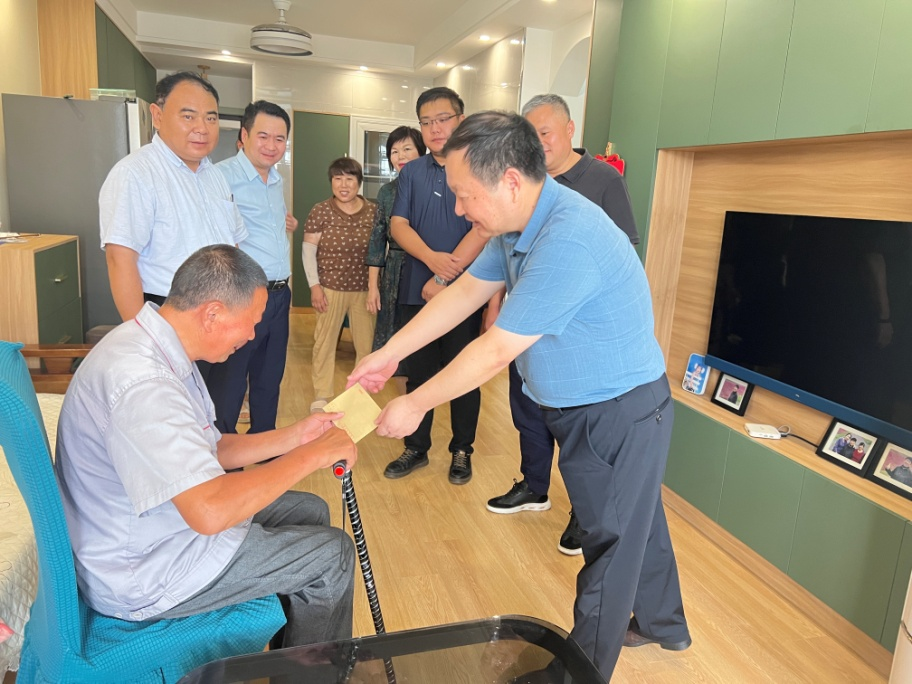 永阳社区新时代文明实践站开展“共庆建军节  温暖军人心”——八一建军节座谈会3.png