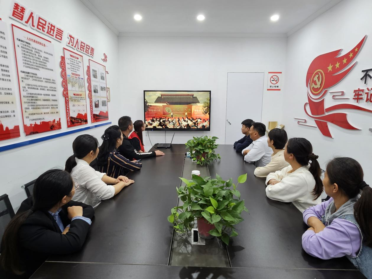 扬子社区新时代文明实践站开展“学好人事迹，汇榜样微光”主题活动2.png