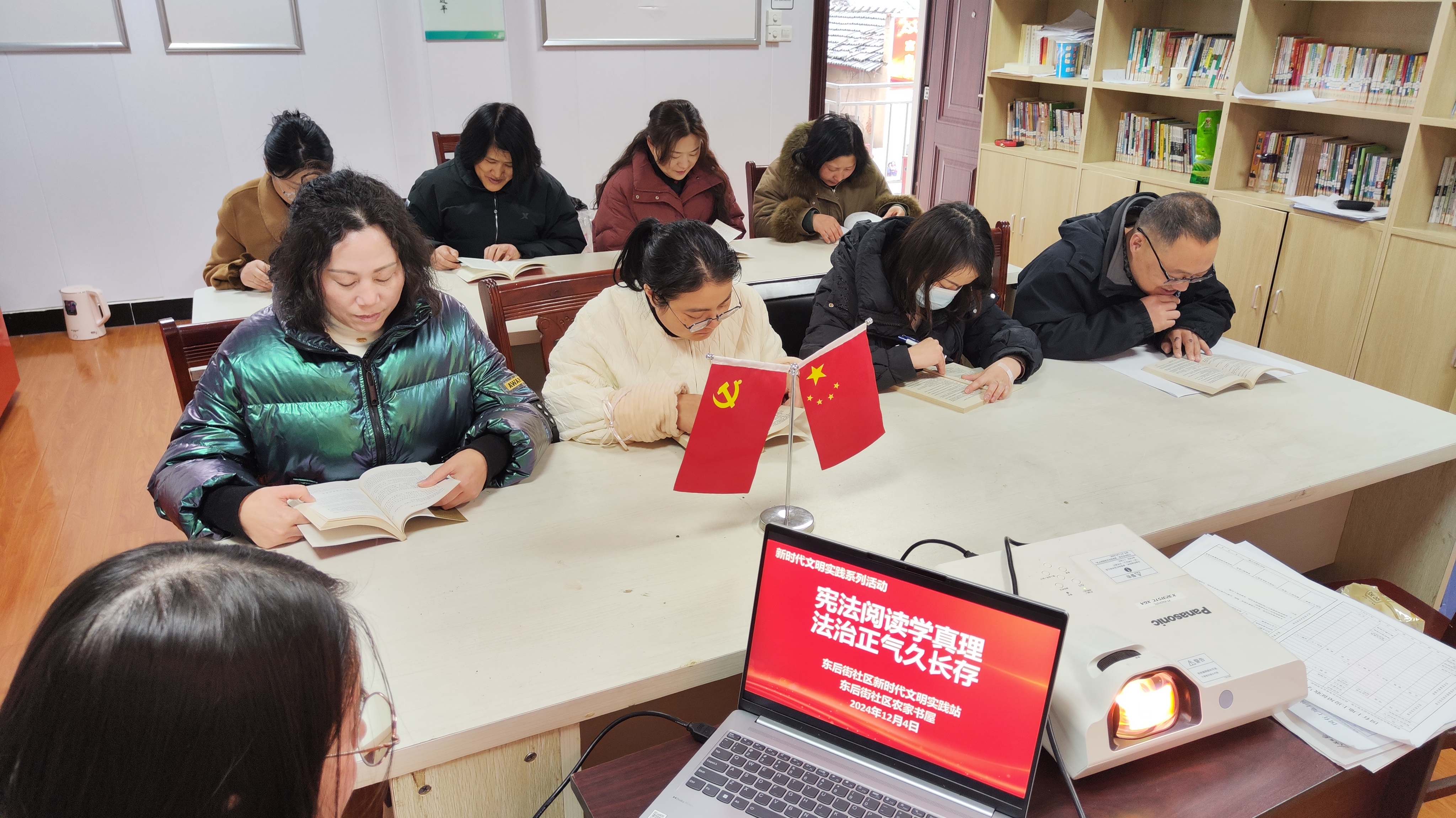 1168acdd586da979a272381f9b71d18.jpg