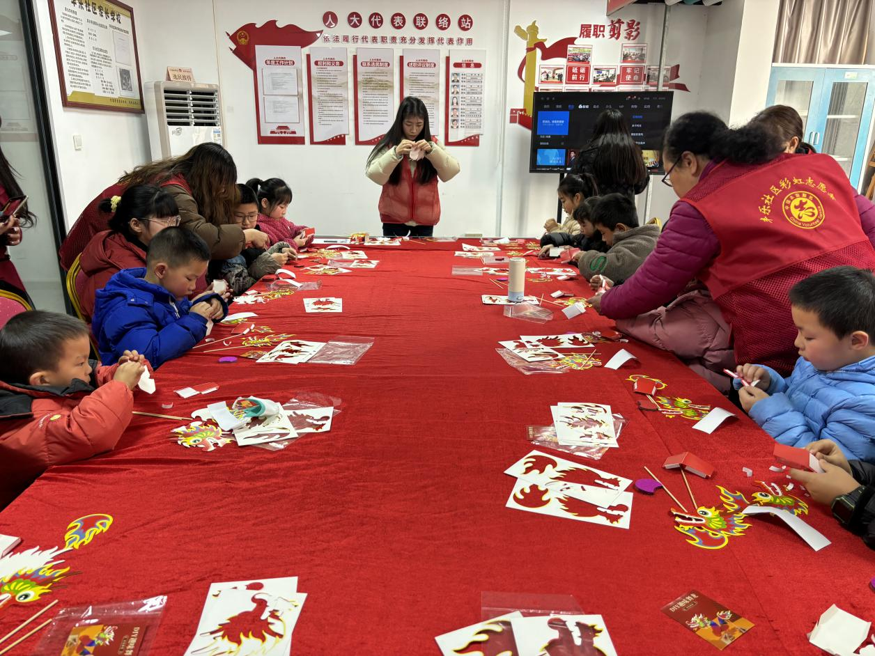 1月30日，丰乐社区新时代文明实践站开展“我心中的中国龙”——非遗文化主题宣传活动2.png